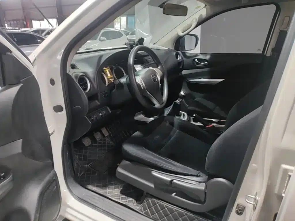 Terra 2018 2.5L Manual 2WD Elite Edition — миниатюра 11