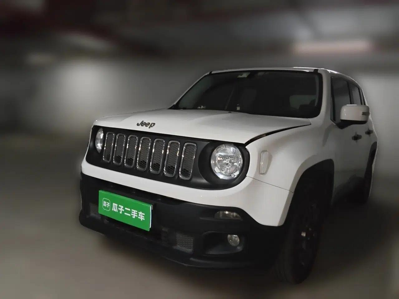 Jeep Renegade 2017 180T Automatic Kinetic Edition+ — миниатюра 1