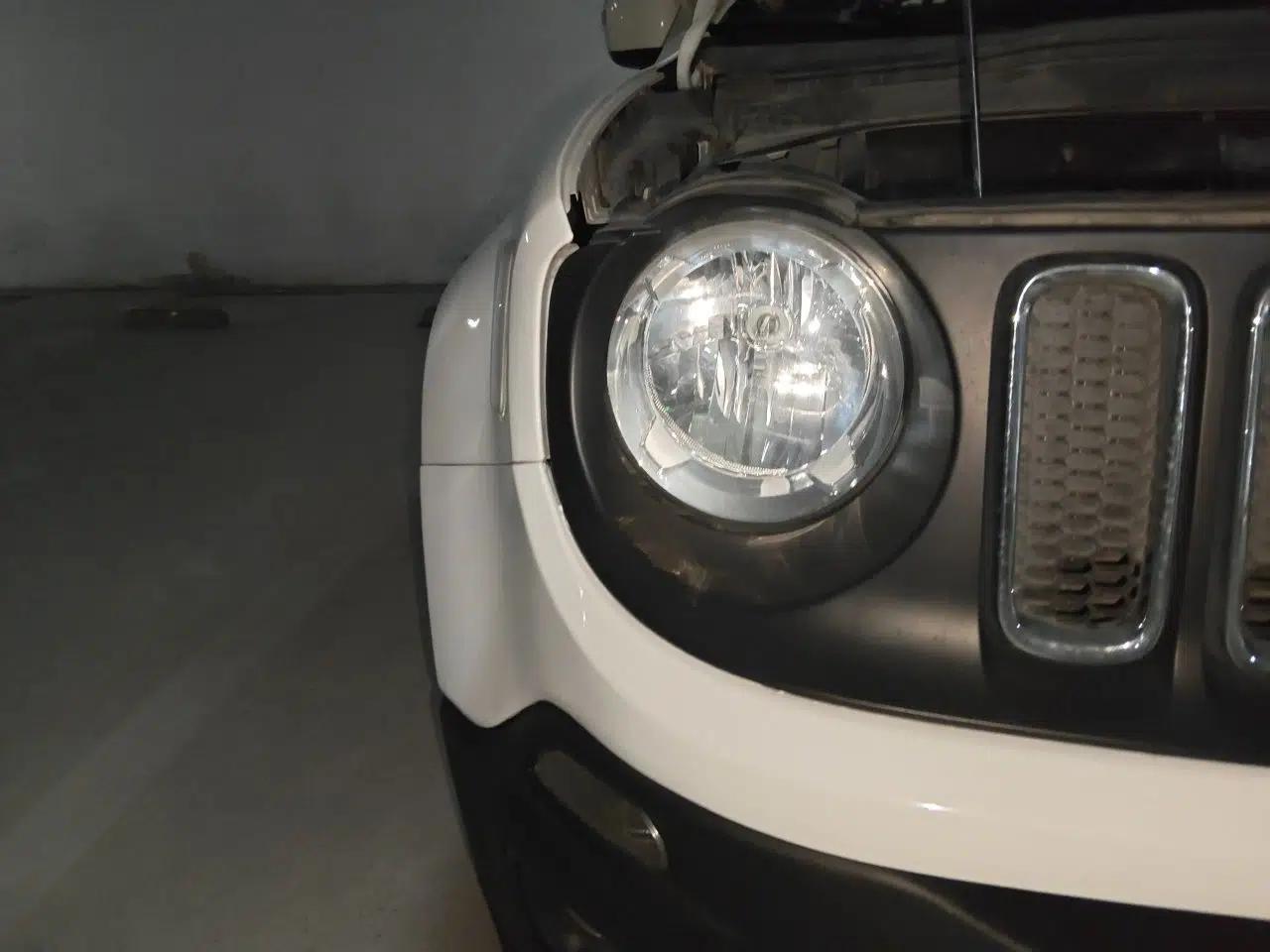 Jeep Renegade 2017 180T Automatic Kinetic Edition+ — миниатюра 7