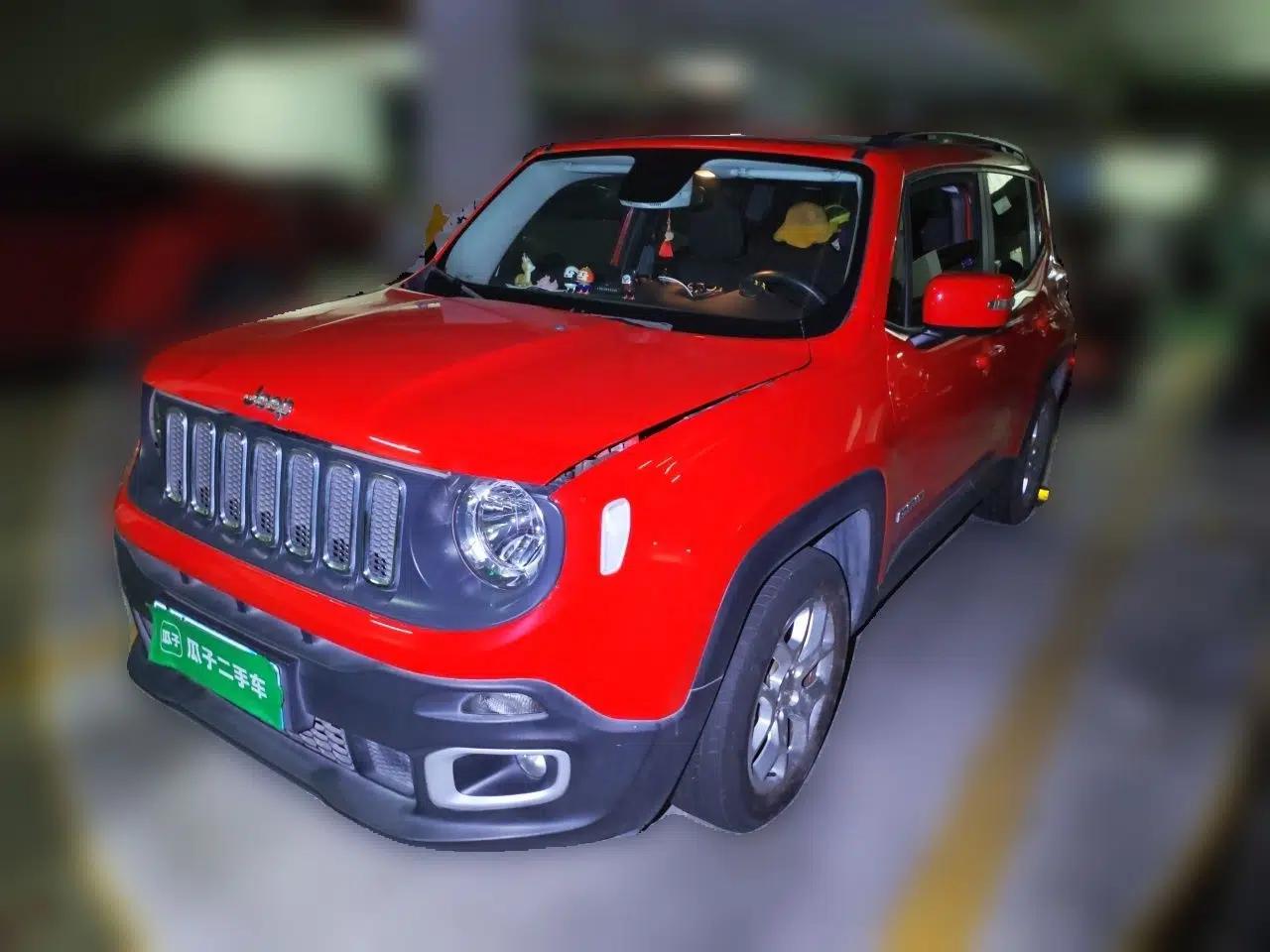 Jeep Renegade 2018 Connected Large Screen Version 180TS Automatic High-Energy Edition — миниатюра 1