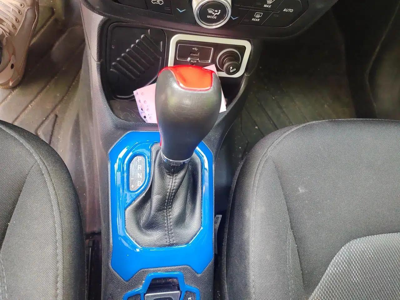 Jeep Renegade 2018 Connected Large Screen Version 180T Automatic Jingneng Version — миниатюра 11