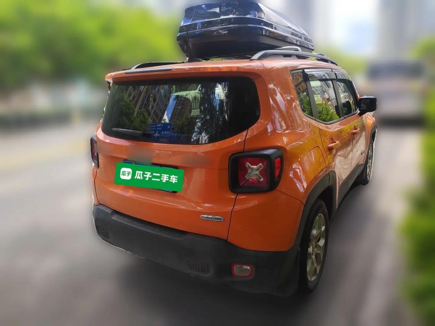 Jeep Renegade 2018 Connected Large Screen Version 180T Automatic Jingneng Version — миниатюра 4