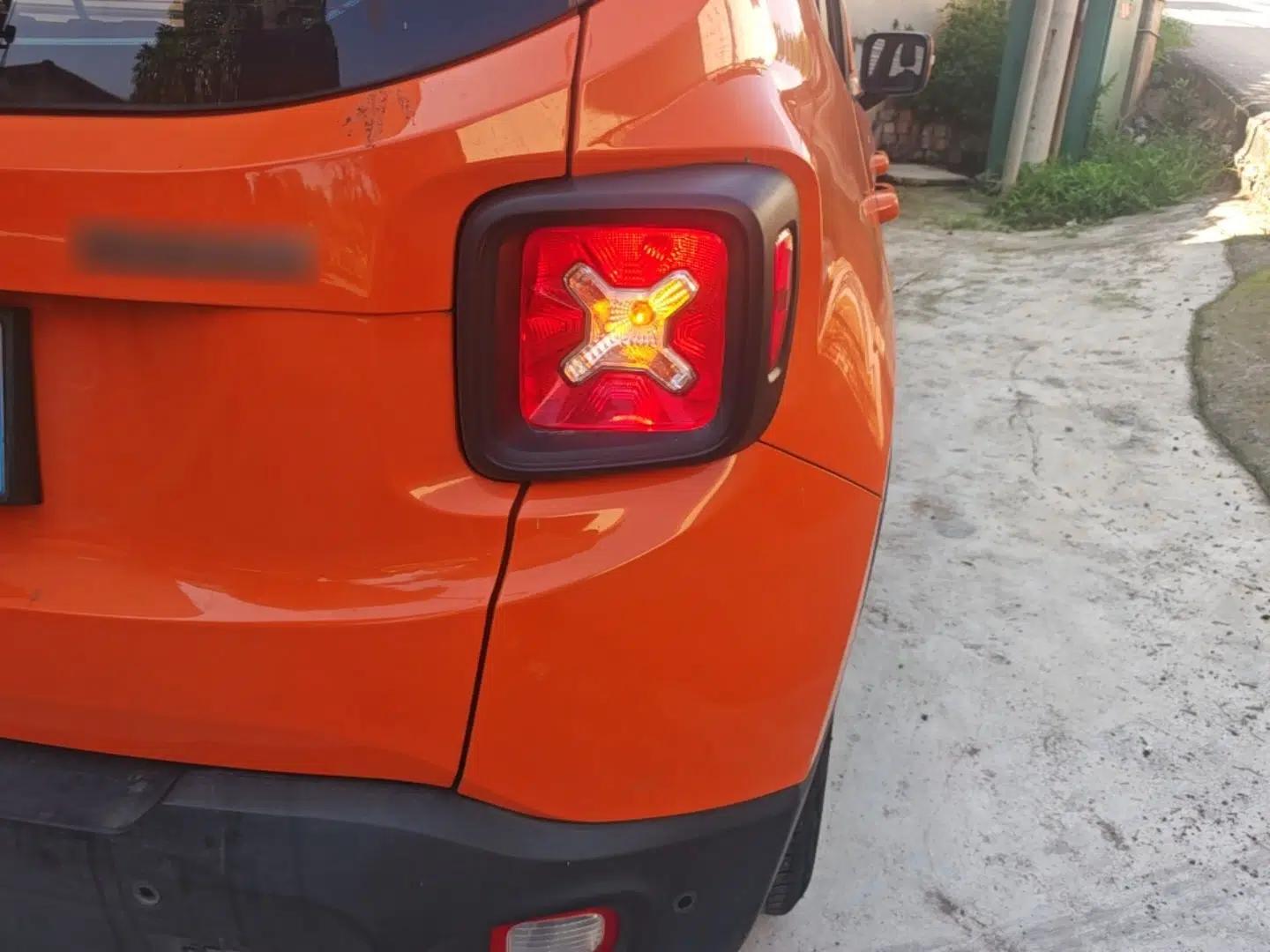 Jeep Renegade 2019 220T Automatic Leading Edition — миниатюра 9