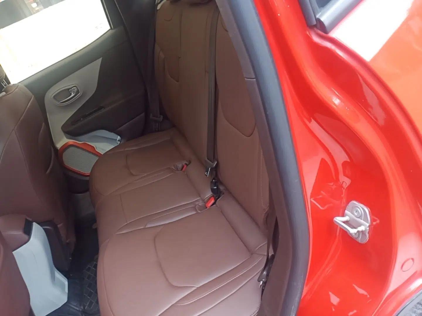 Jeep Renegade 2017 180T Automatic High-Energy Version — миниатюра 20