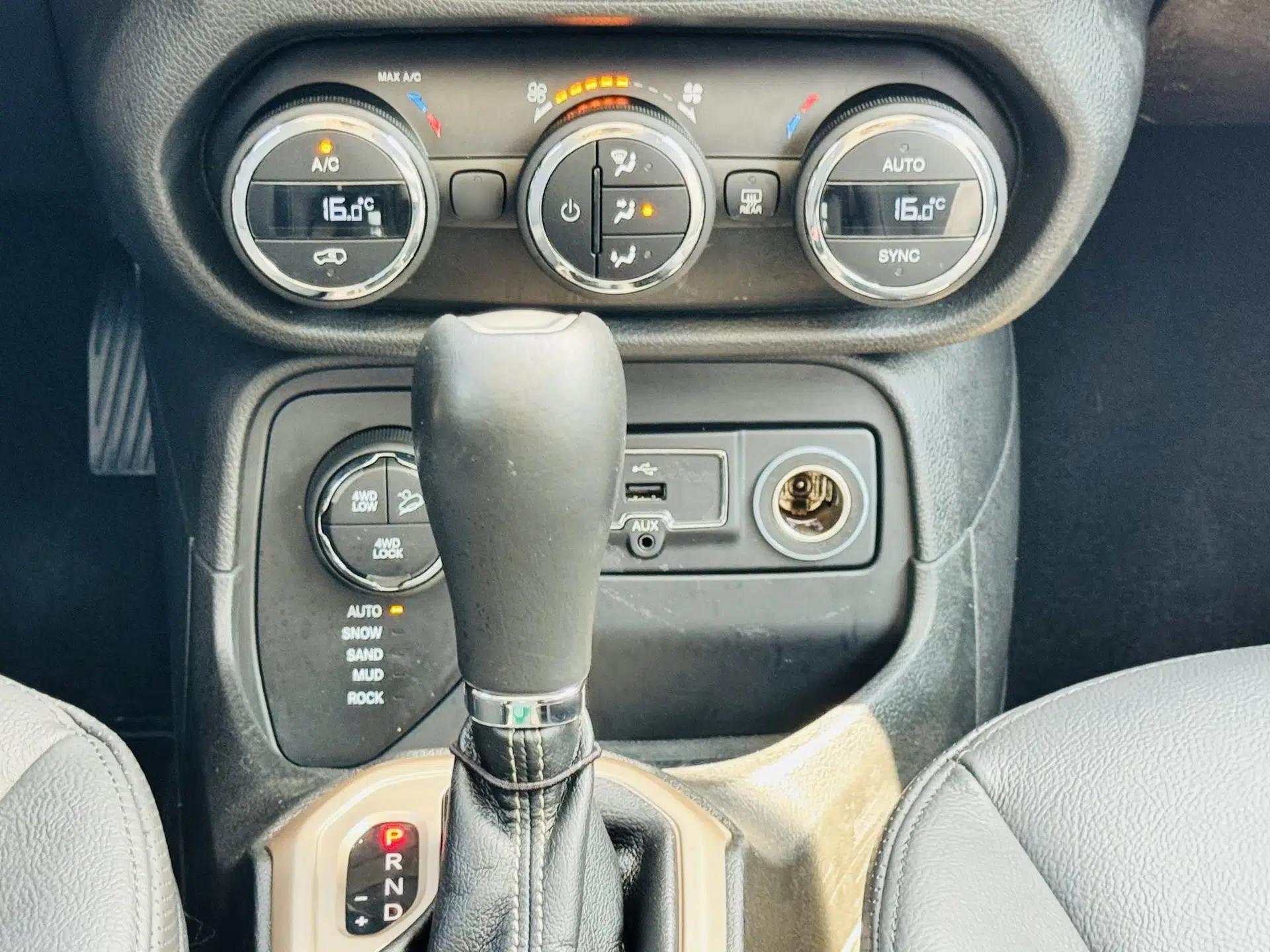Jeep Renegade 2017 180TS Automatic All-Wheel Drive Versatile Edition — миниатюра 10