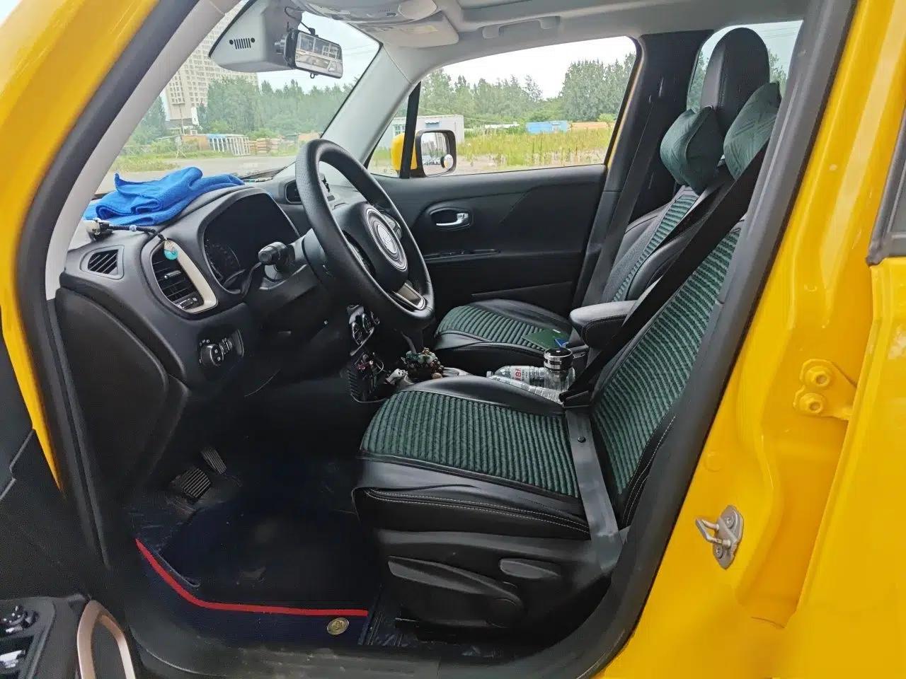 Jeep Renegade 2016 1.4T Automatic Jingneng Version+ — миниатюра 15
