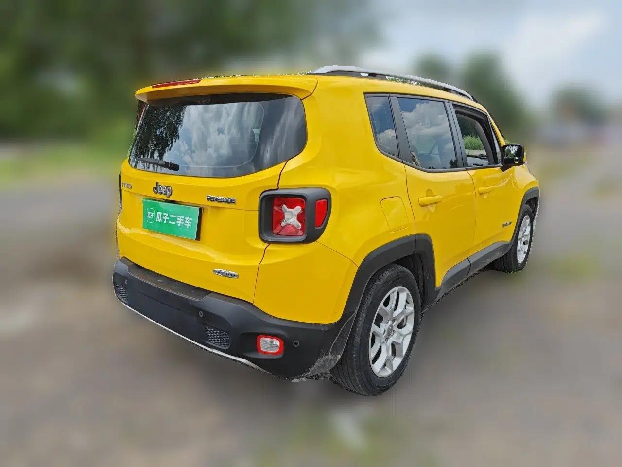 Jeep Renegade 2016 1.4T Automatic Jingneng Version+ — миниатюра 6