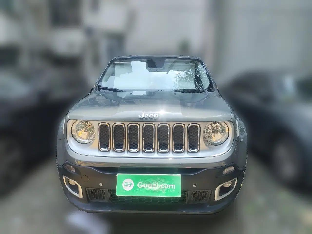 Jeep Renegade 2016 1.4T Automatic Smart Edition — миниатюра 2