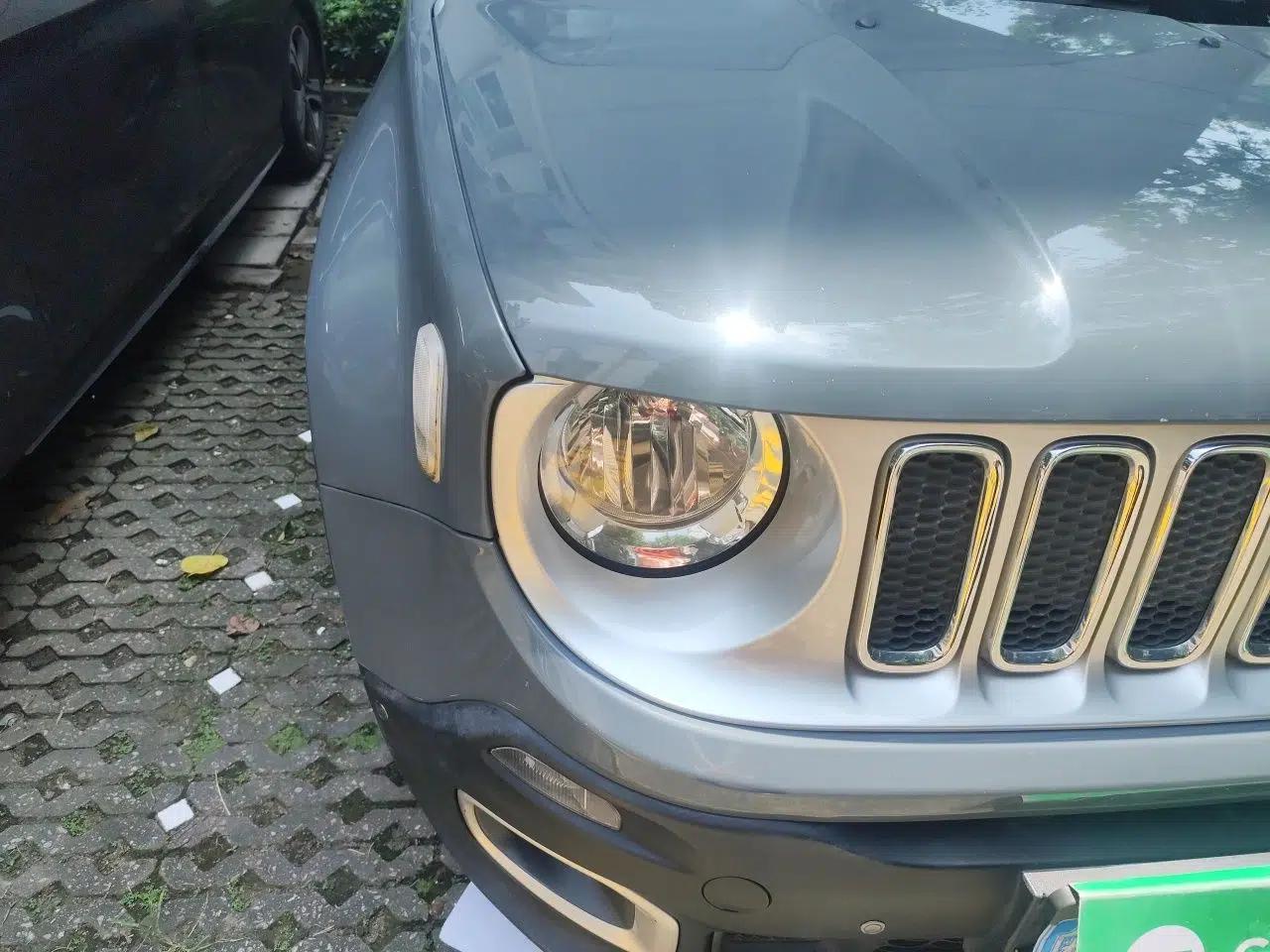 Jeep Renegade 2016 1.4T Automatic Smart Edition — миниатюра 7