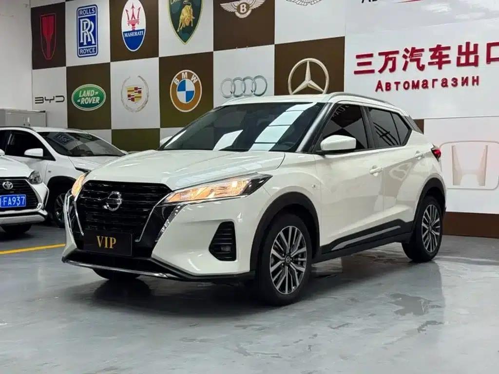 Nissan Kicks 2022 1.5L CVT XL Fashion Edition — миниатюра 1