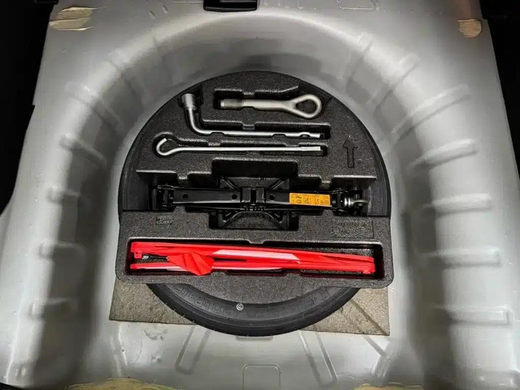 Nissan Kicks 2022 1.5L CVT XL Fashion Edition — миниатюра 18