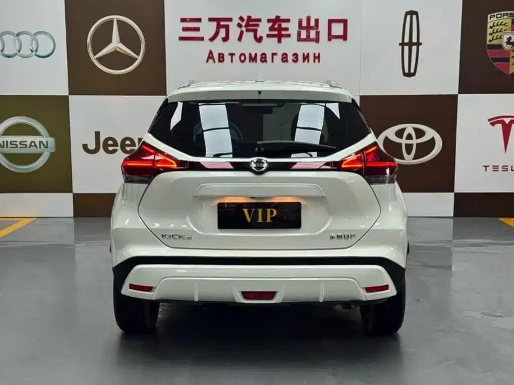 Nissan Kicks 2022 1.5L CVT XL Fashion Edition — миниатюра 5
