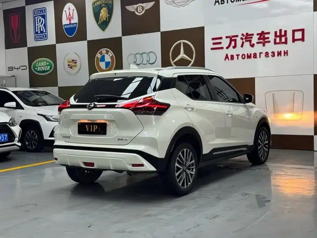 Nissan Kicks 2022 1.5L CVT XL Fashion Edition — миниатюра 6