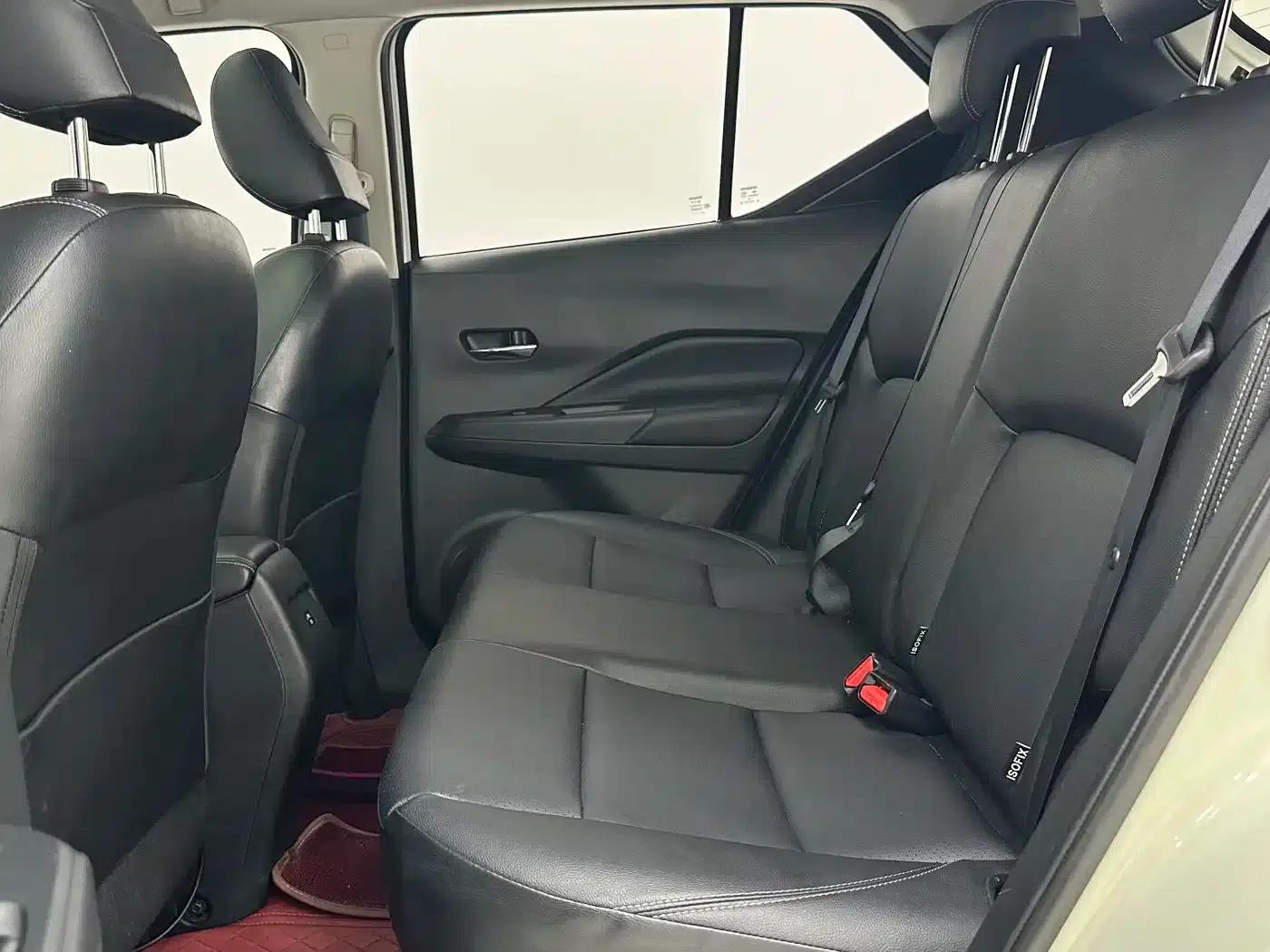 Nissan Kicks 2023 Sporty Edition 1.5L: Unleashing Power and Luxury — миниатюра 7