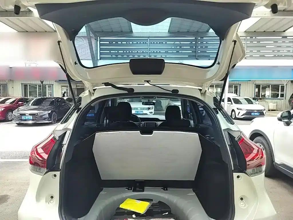 Nissan Kicks 2023 Sporty Edition 1.5L: A Stylish Version with All the Power You Need — миниатюра 19