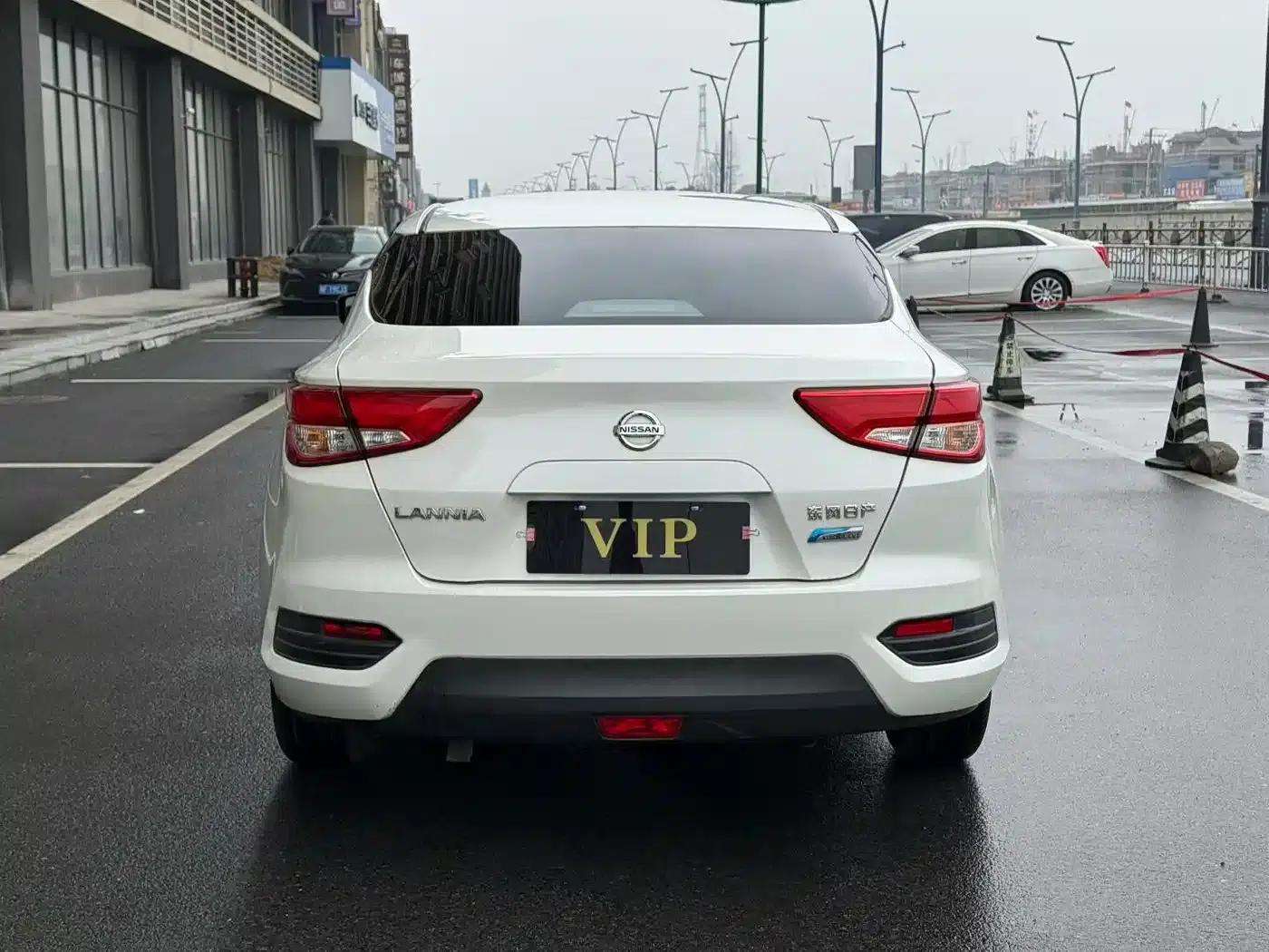 Nissan Bluebird 2019 1.6L CVT Cool Edition (National VI Emission Standard) — миниатюра 5