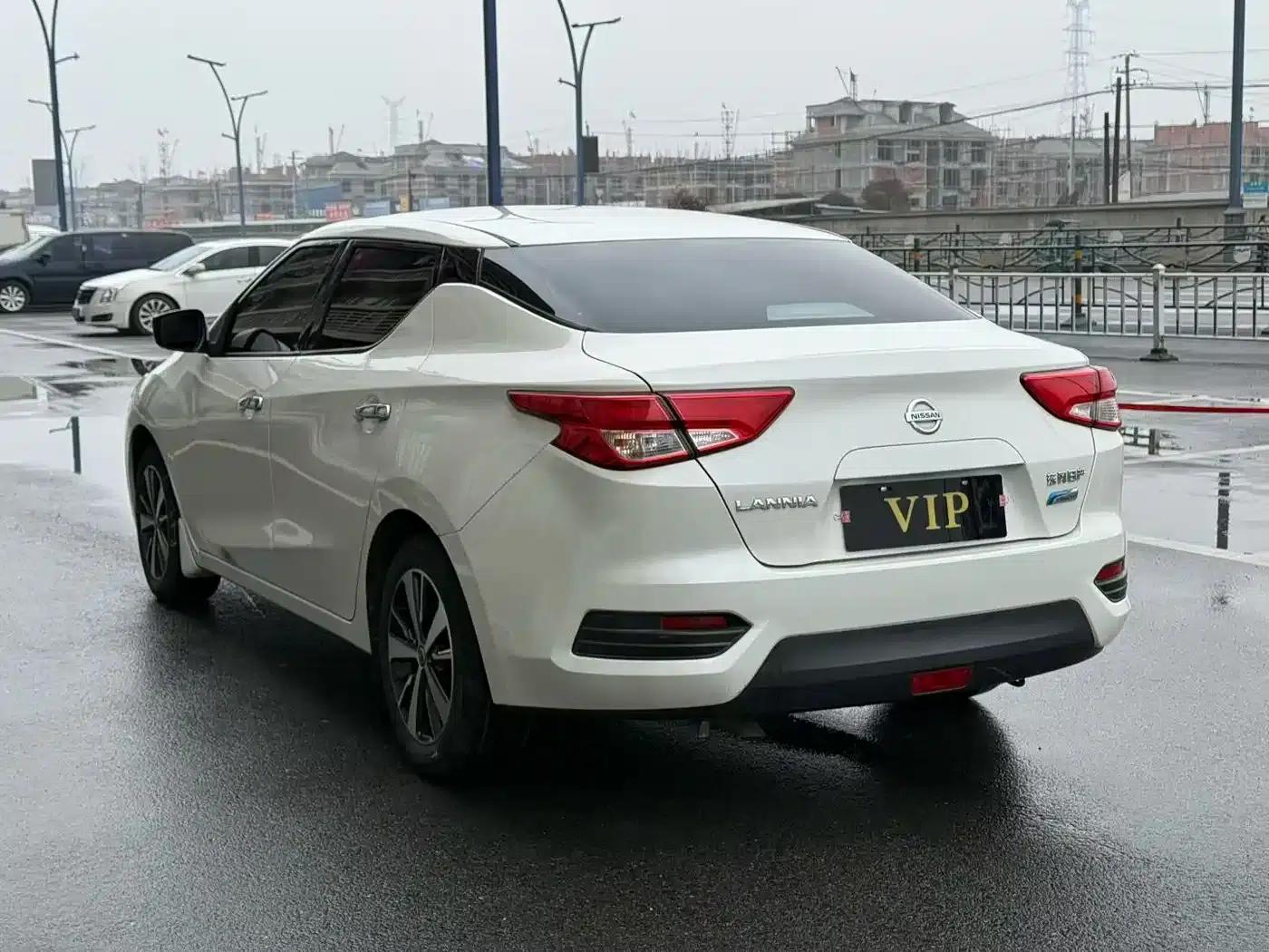 Nissan Bluebird 2019 1.6L CVT Cool Edition (National VI Emission Standard) — миниатюра 6