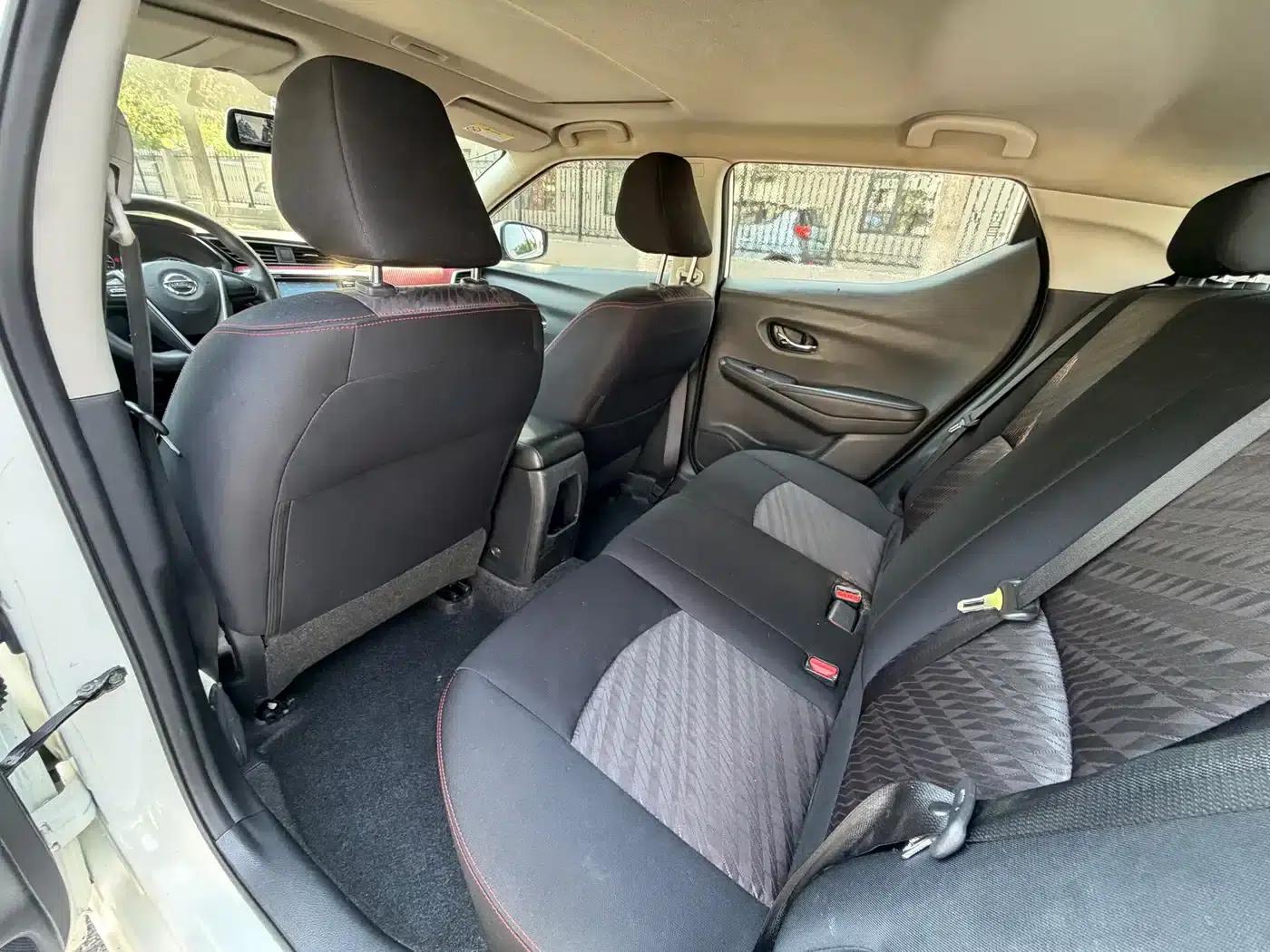 Nissan Bluebird 2016 1.6L CVT Cool Edition — миниатюра 9