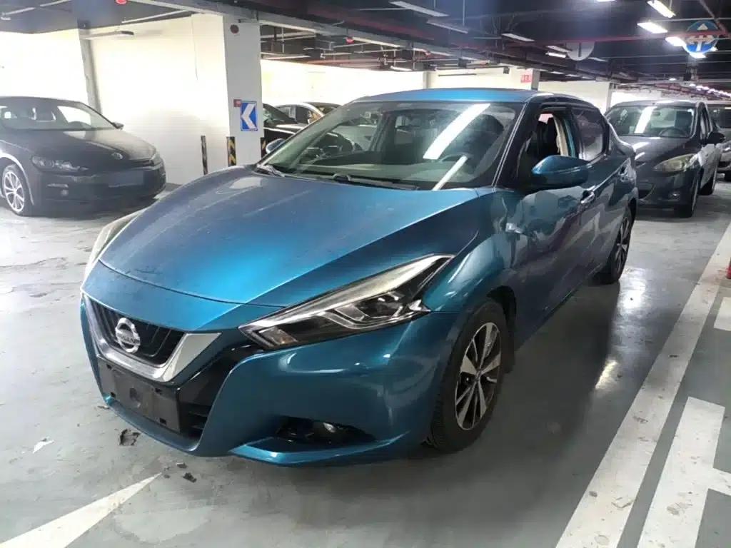 Nissan Bluebird 2016 1.6L Manual Cool Edition — миниатюра 1
