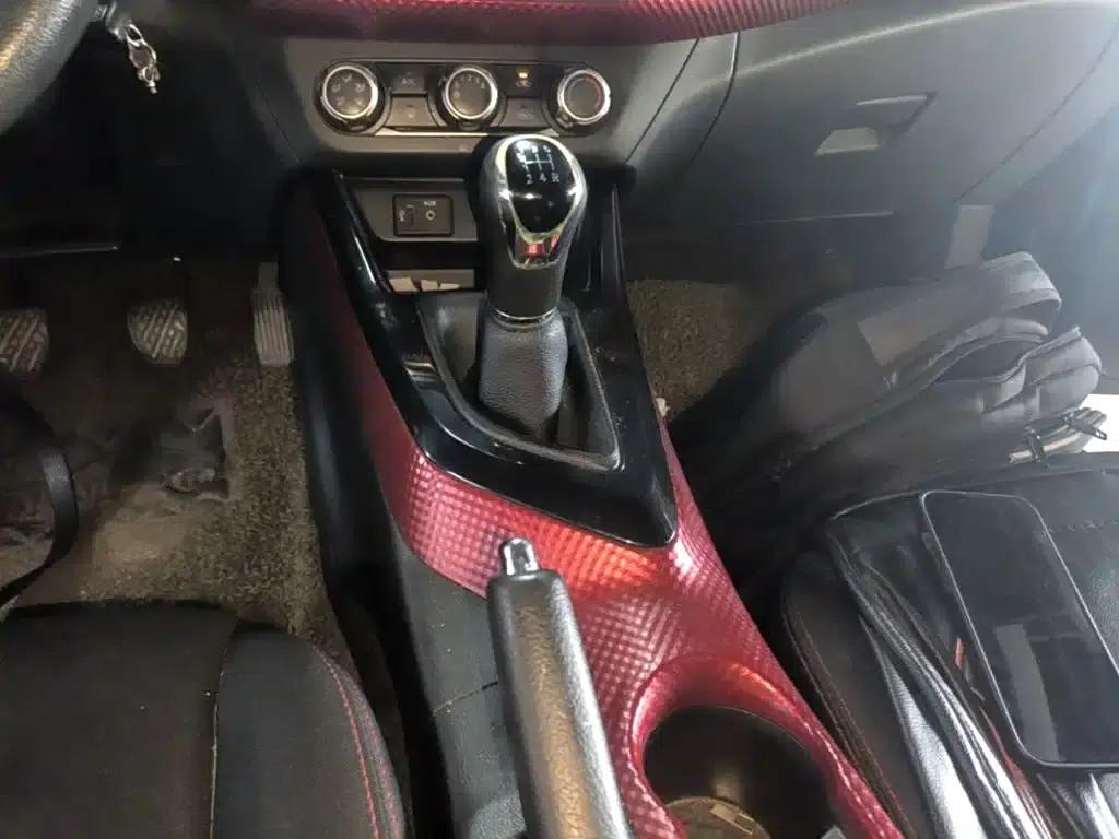 Nissan Bluebird 2016 1.6L Manual Cool Edition — миниатюра 14
