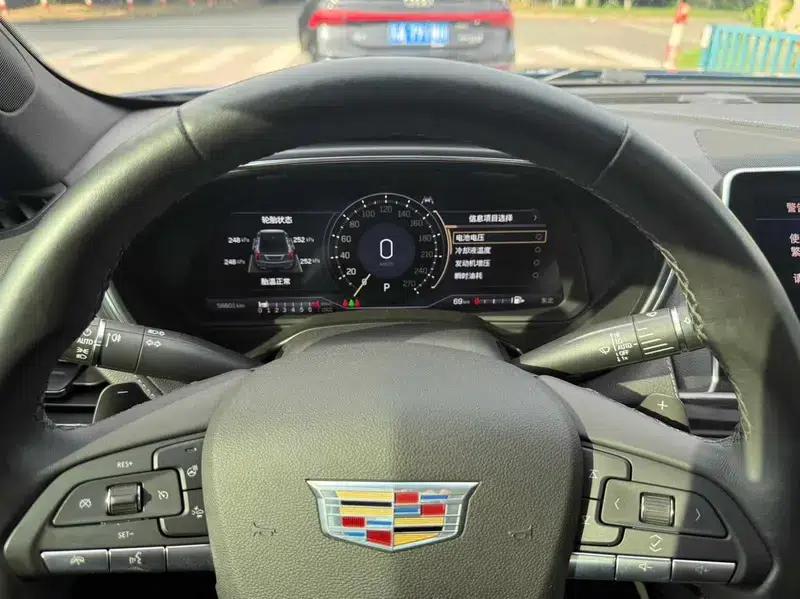 Cadillac CT5 2021 28T Platinum Sport — миниатюра 12