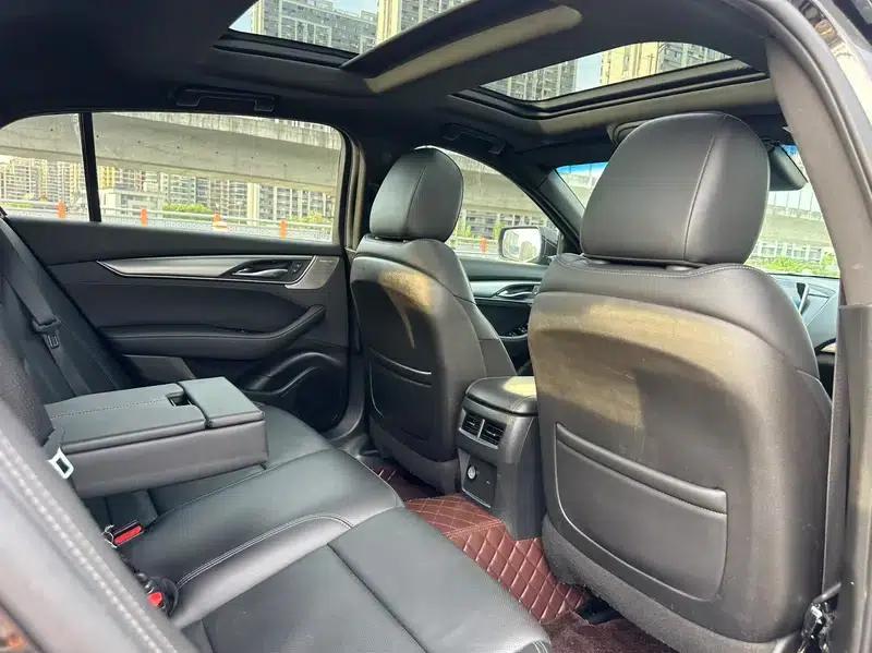 2021 Cadillac CT5 28T Luxury — миниатюра 17