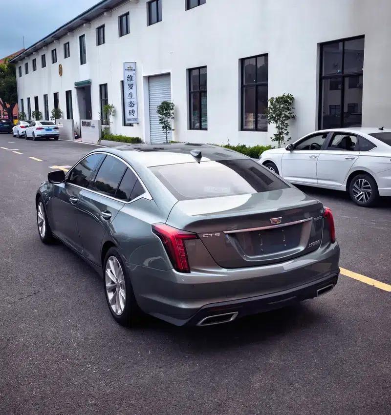 2022 Cadillac CT5 28T Luxury — миниатюра 4