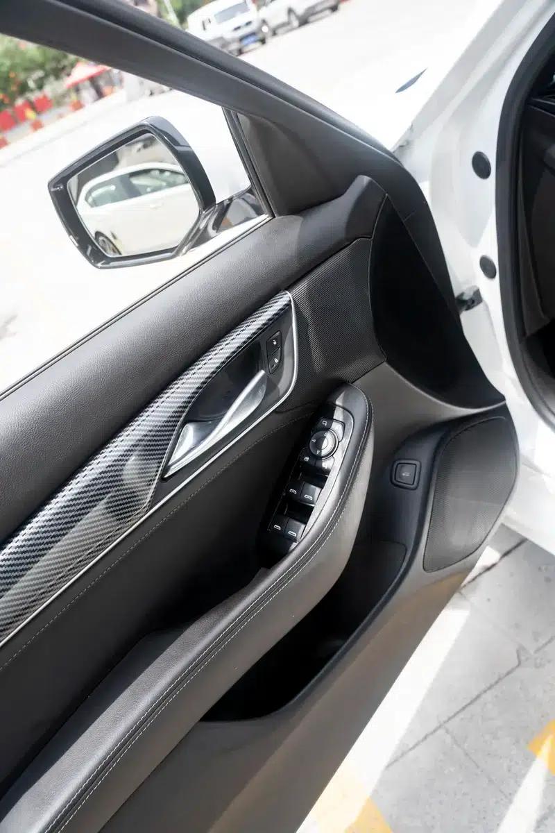 Cadillac CT5 2020 Facelift 28T Fashion Model — миниатюра 11