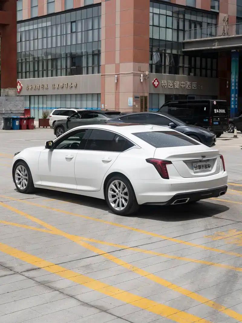 Cadillac CT5 2020 Facelift 28T Fashion Model — миниатюра 4