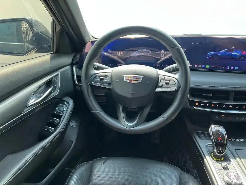 2024 Cadillac CT5 28T Luxury Pro — миниатюра 13