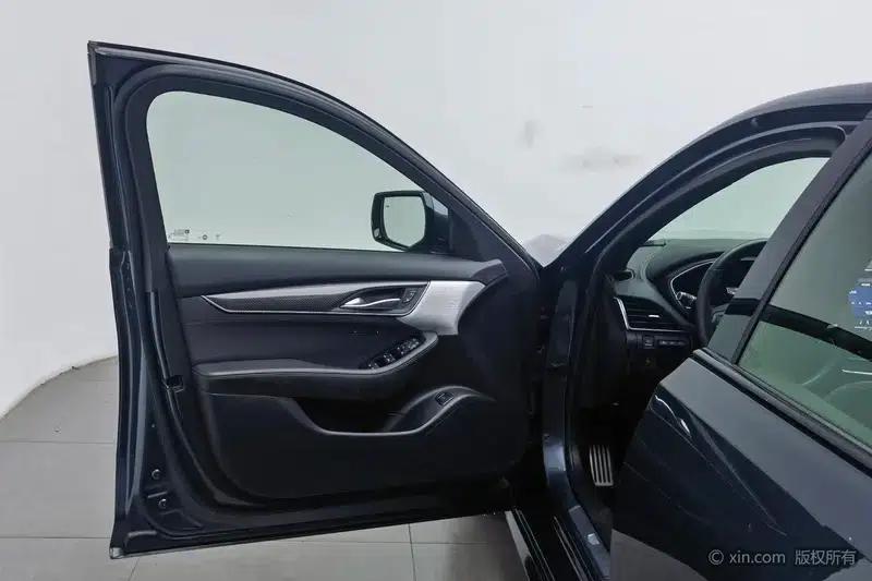 Cadillac CT5 2021 28T Platinum Sport — миниатюра 22