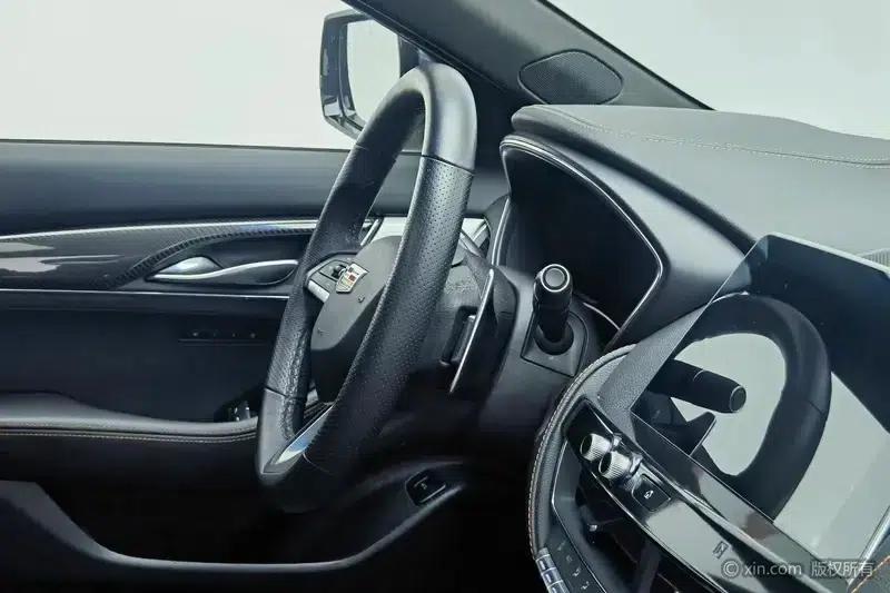 Cadillac CT5 2021 28T Platinum Sport — миниатюра 8