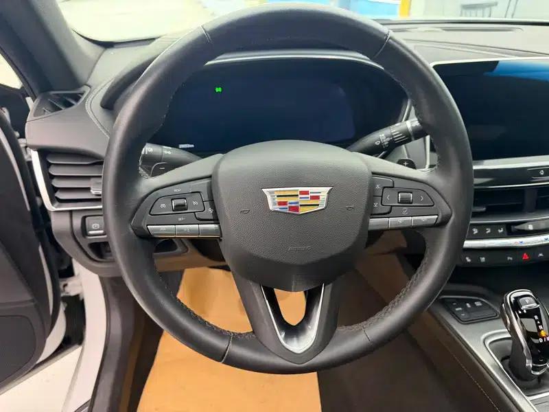 Cadillac CT5 2022 28T Fashion Edition — миниатюра 9