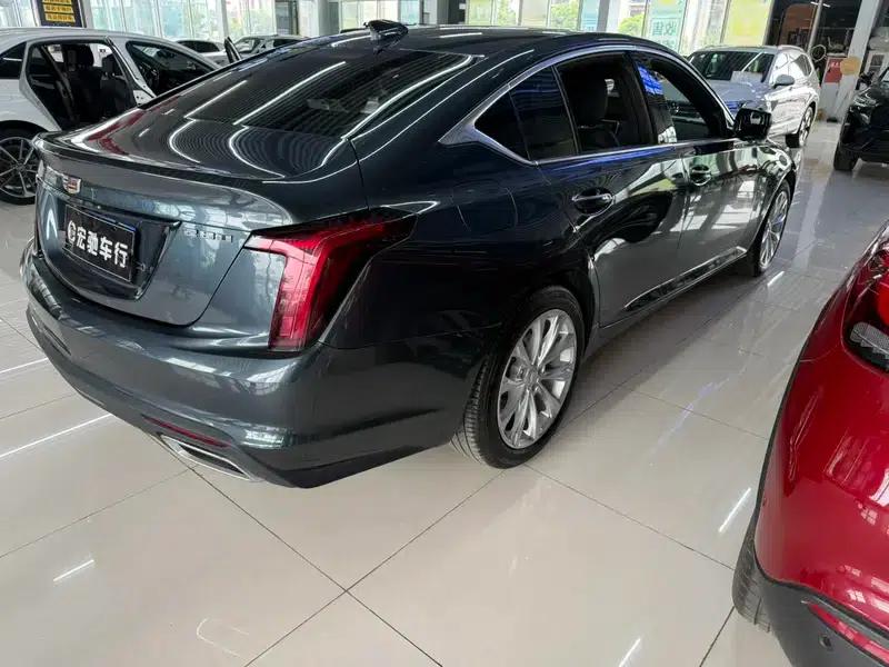 2022 Cadillac CT5 28T Luxury Standard Edition — миниатюра 4