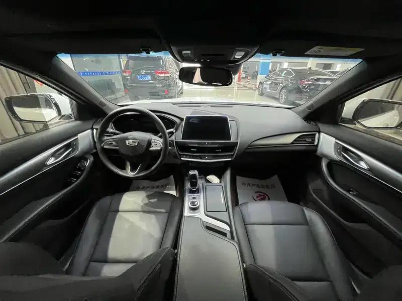 2022 Cadillac CT5 28T Luxury — миниатюра 7