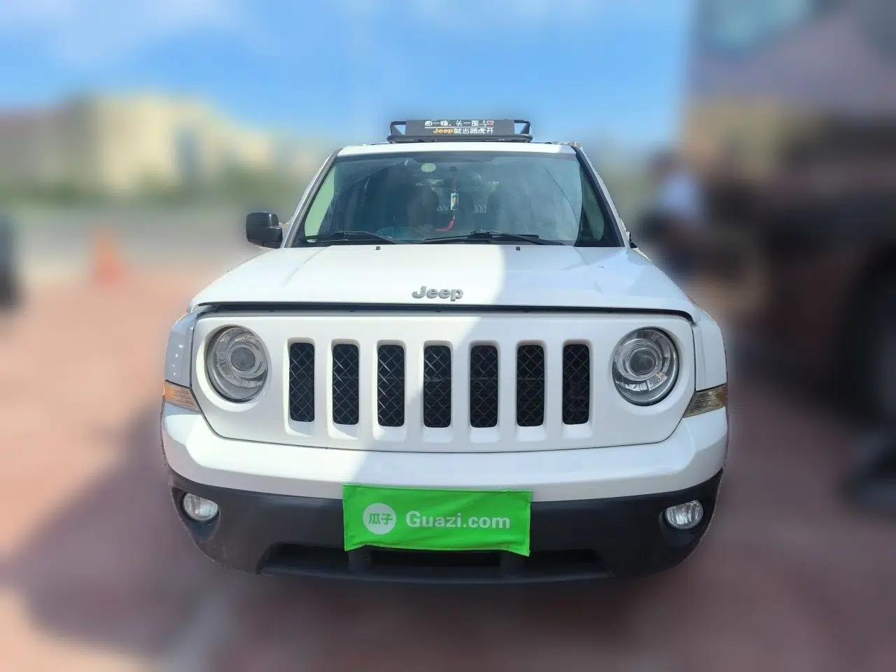 Jeep Patriot 2014 2.4L Sport Edition — миниатюра 2