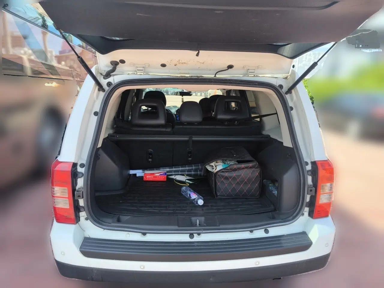 Jeep Patriot 2014 2.4L Sport Edition — миниатюра 19
