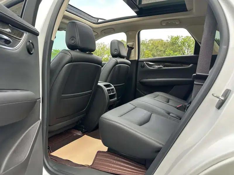 Cadillac XT5 2018 28T AWD Luxury — миниатюра 23