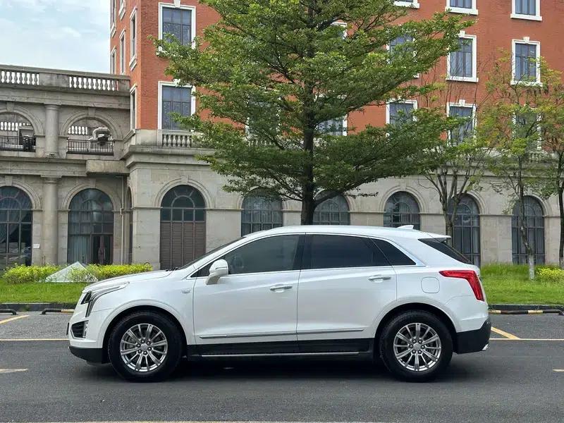 Cadillac XT5 2018 28T AWD Luxury — миниатюра 4