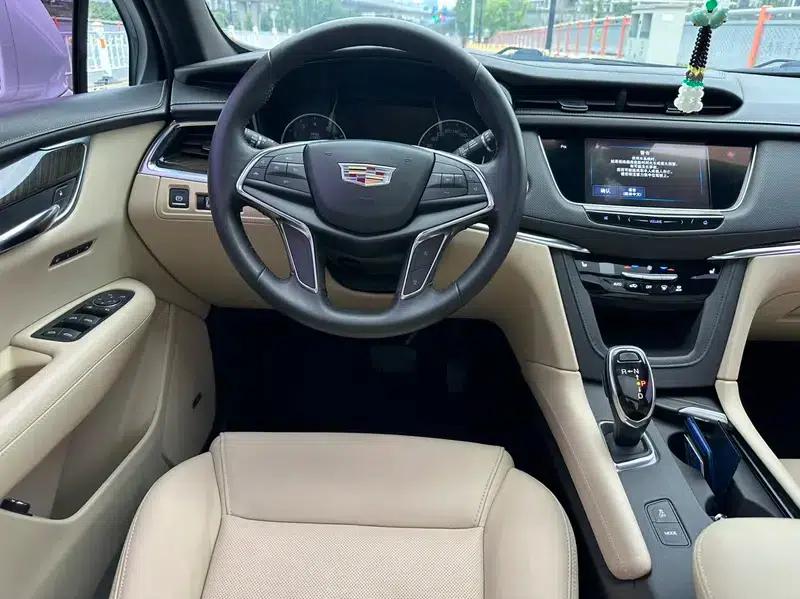 Cadillac XT5 2018 25T Luxury — миниатюра 11