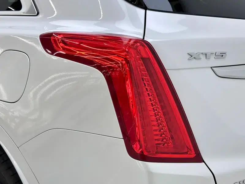 Cadillac XT5 2018 28T AWD Technology Edition — миниатюра 13