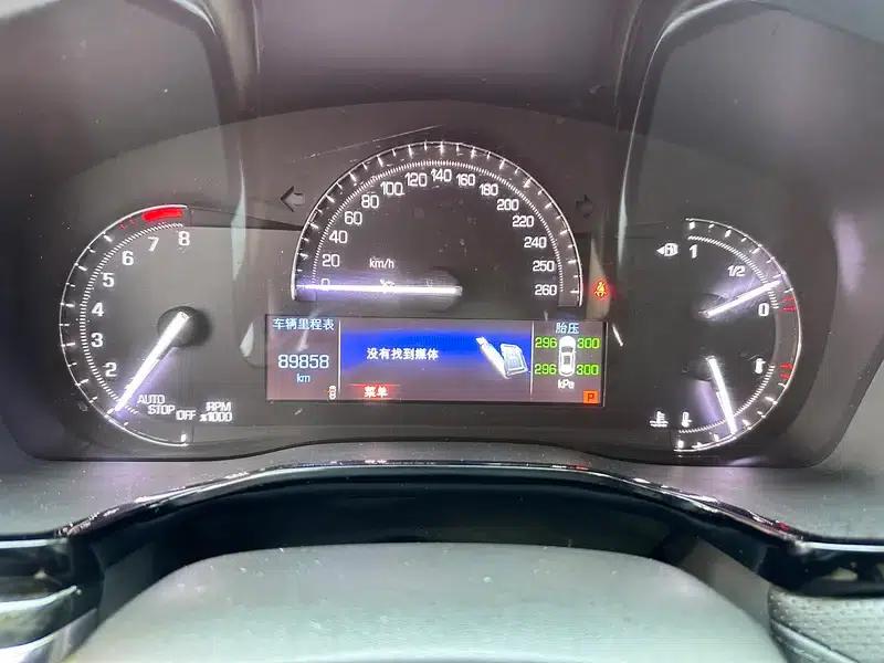 Cadillac XT5 2018 28T AWD Technology Edition — миниатюра 15