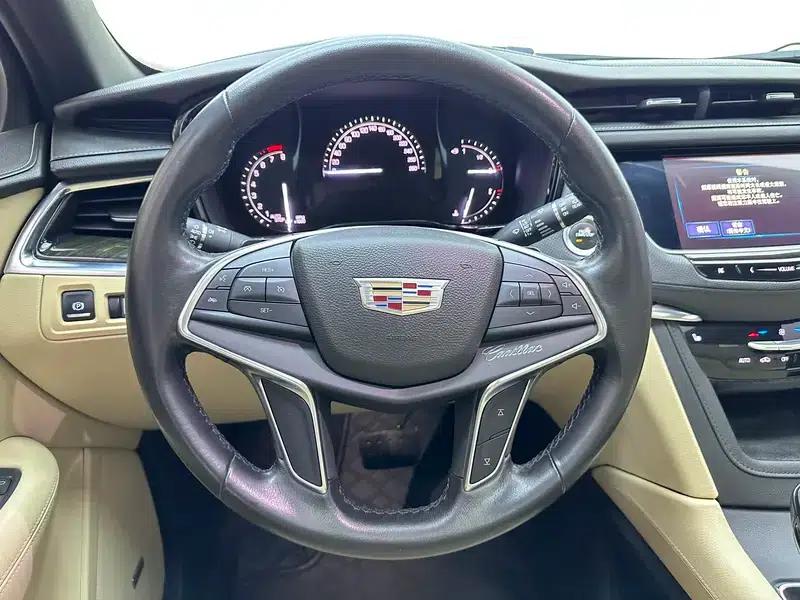 Cadillac XT5 2018 28T AWD Technology Edition — миниатюра 16