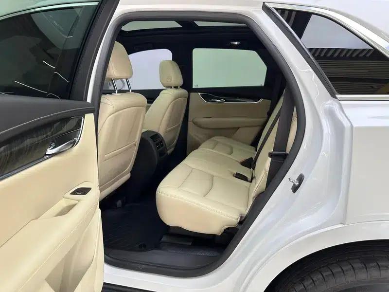 Cadillac XT5 2018 28T AWD Technology Edition — миниатюра 18