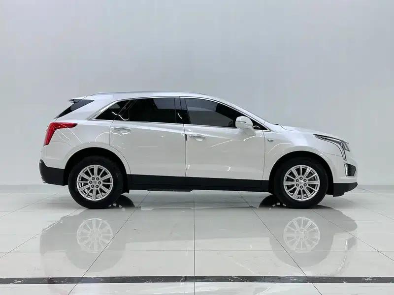 Cadillac XT5 2018 28T AWD Technology Edition — миниатюра 8
