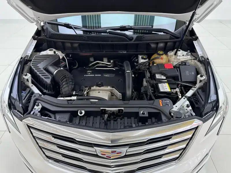 Cadillac XT5 2018 28T AWD Technology Edition — миниатюра 10