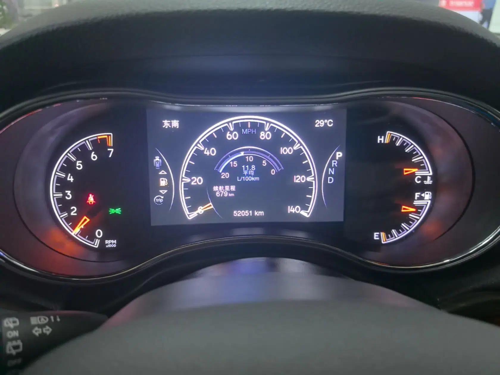 Jeep Grand Cherokee 2020 3.0L Elite Navigation Edition — миниатюра 14