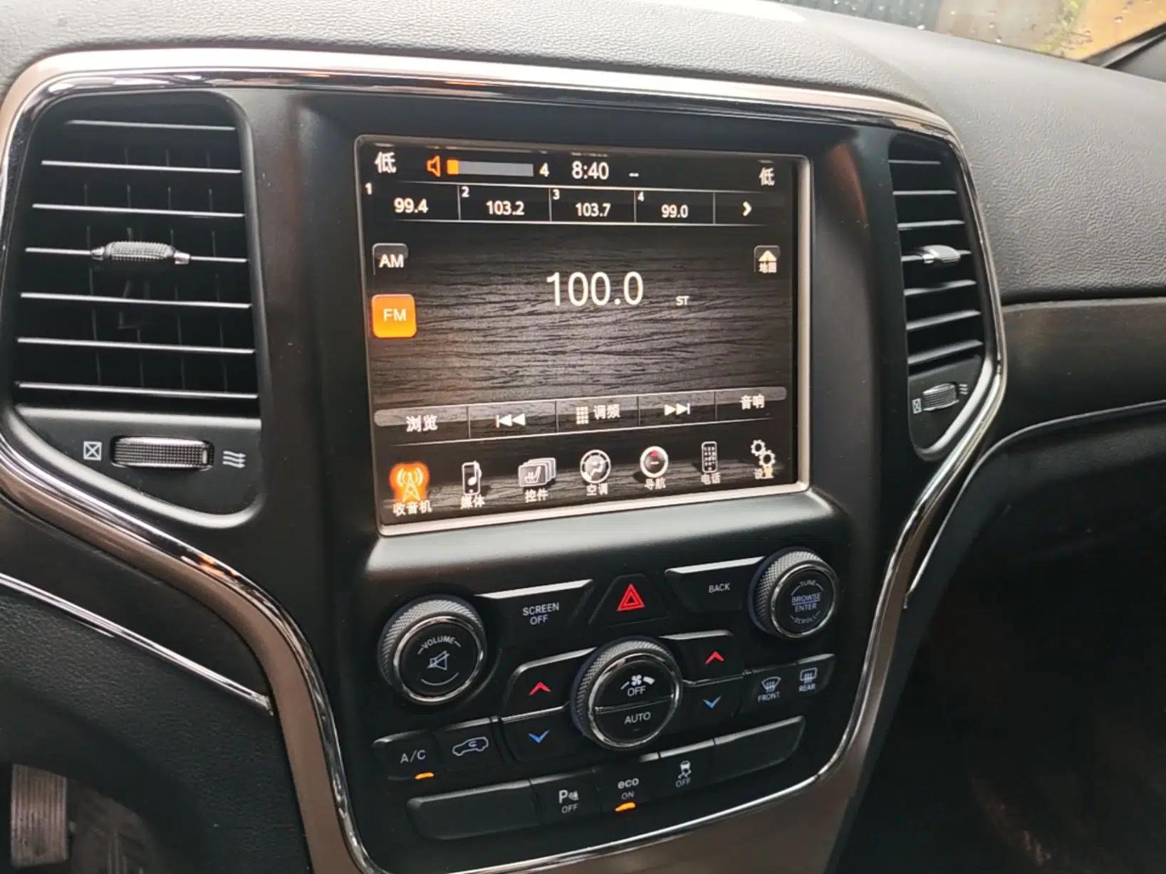 Jeep Grand Cherokee 2015 3.0TD Diesel Comfort Navigation Edition — миниатюра 15