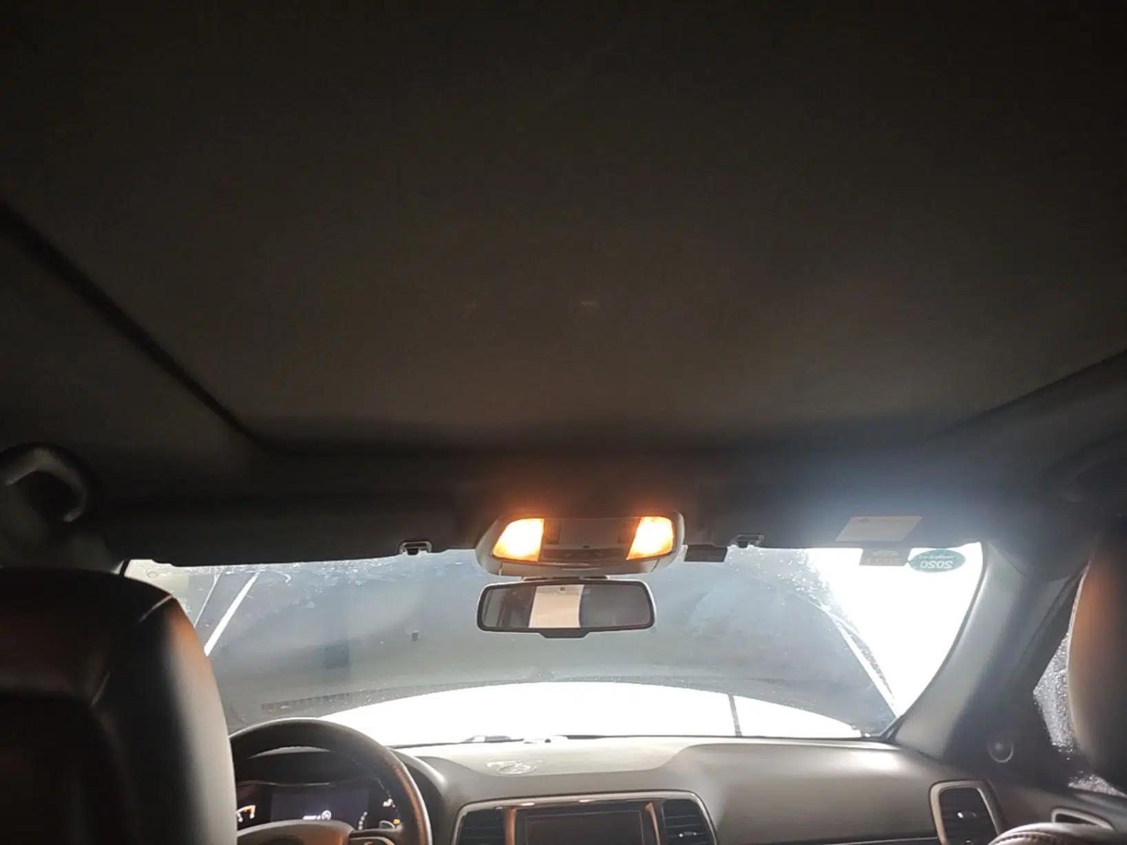 Jeep Grand Cherokee 2015 3.0TD Diesel Comfort Navigation Edition — миниатюра 21