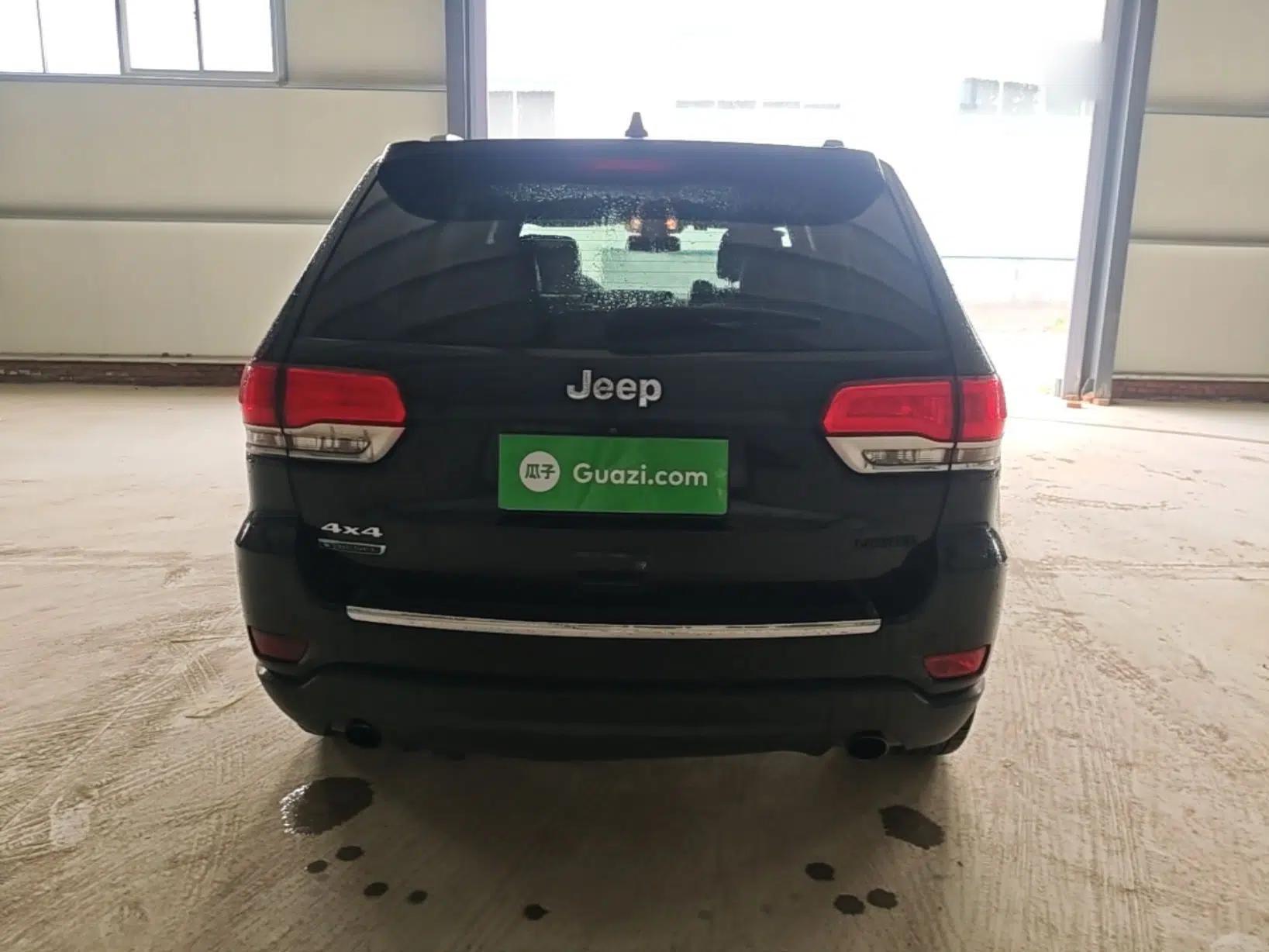 Jeep Grand Cherokee 2015 3.0TD Diesel Comfort Navigation Edition — миниатюра 5